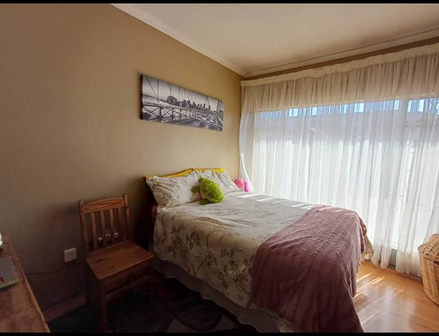 3 BEDROOM HOUSE FOR SALE IN VANDERBIJLPARK CE 5